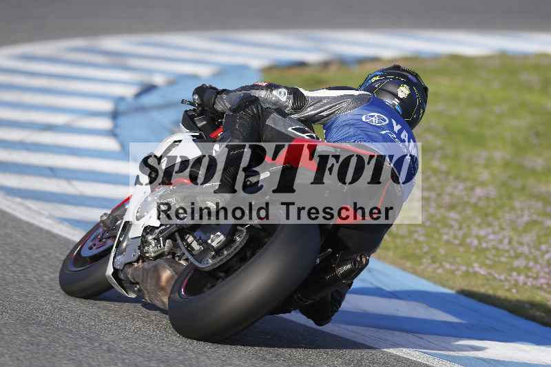 Archiv-2025/01 24.-27.01.2025 Moto Center Thun Jerez/blau-blue/backside
